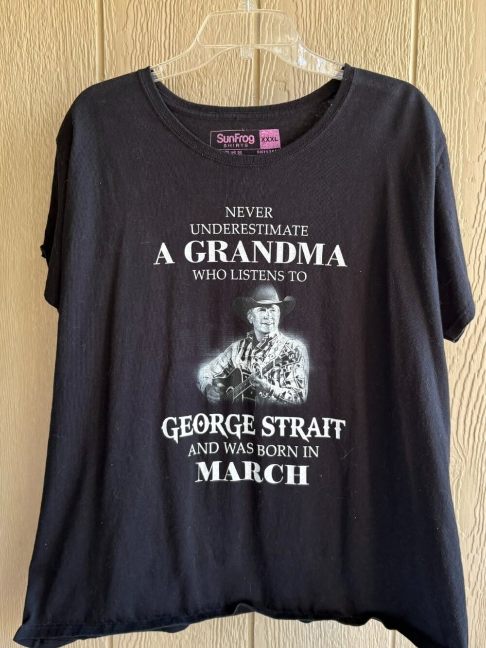 T Shirt George Strait playing a guitar text March Grandmothers XXXL Unisex